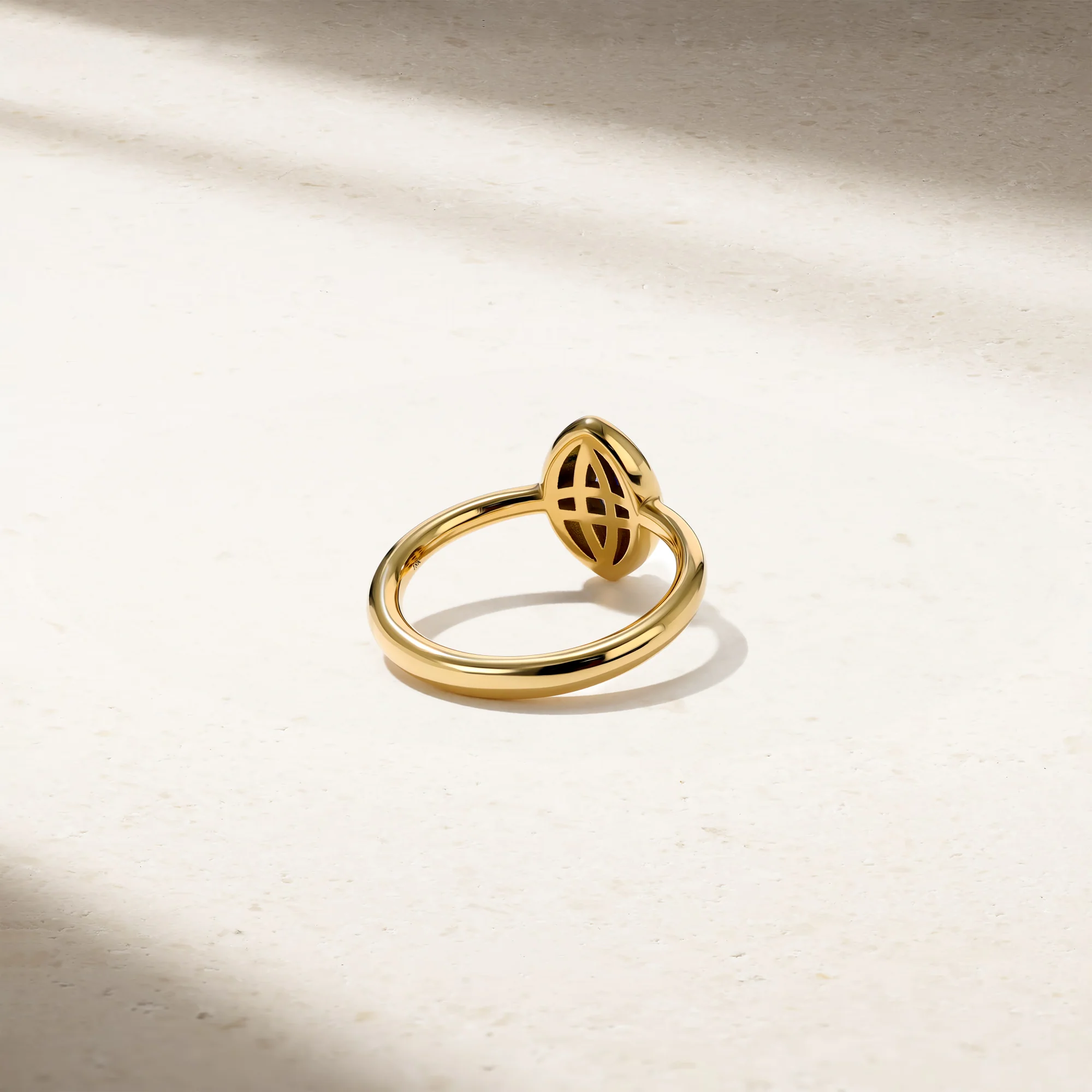 Aurum Marquise Sapphire Ring - Image 3