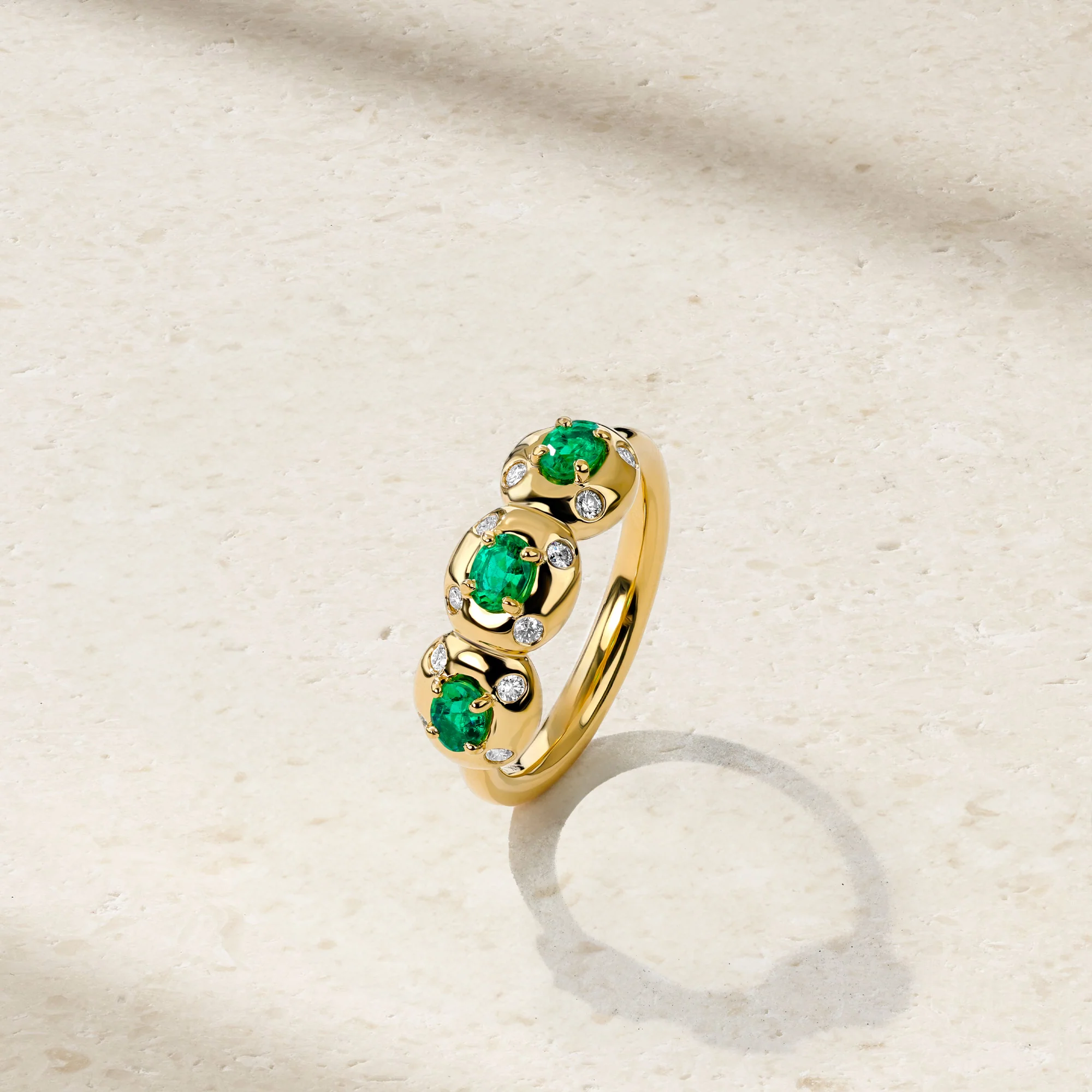 Aurum Triple Oval Emerald Band - Image 3