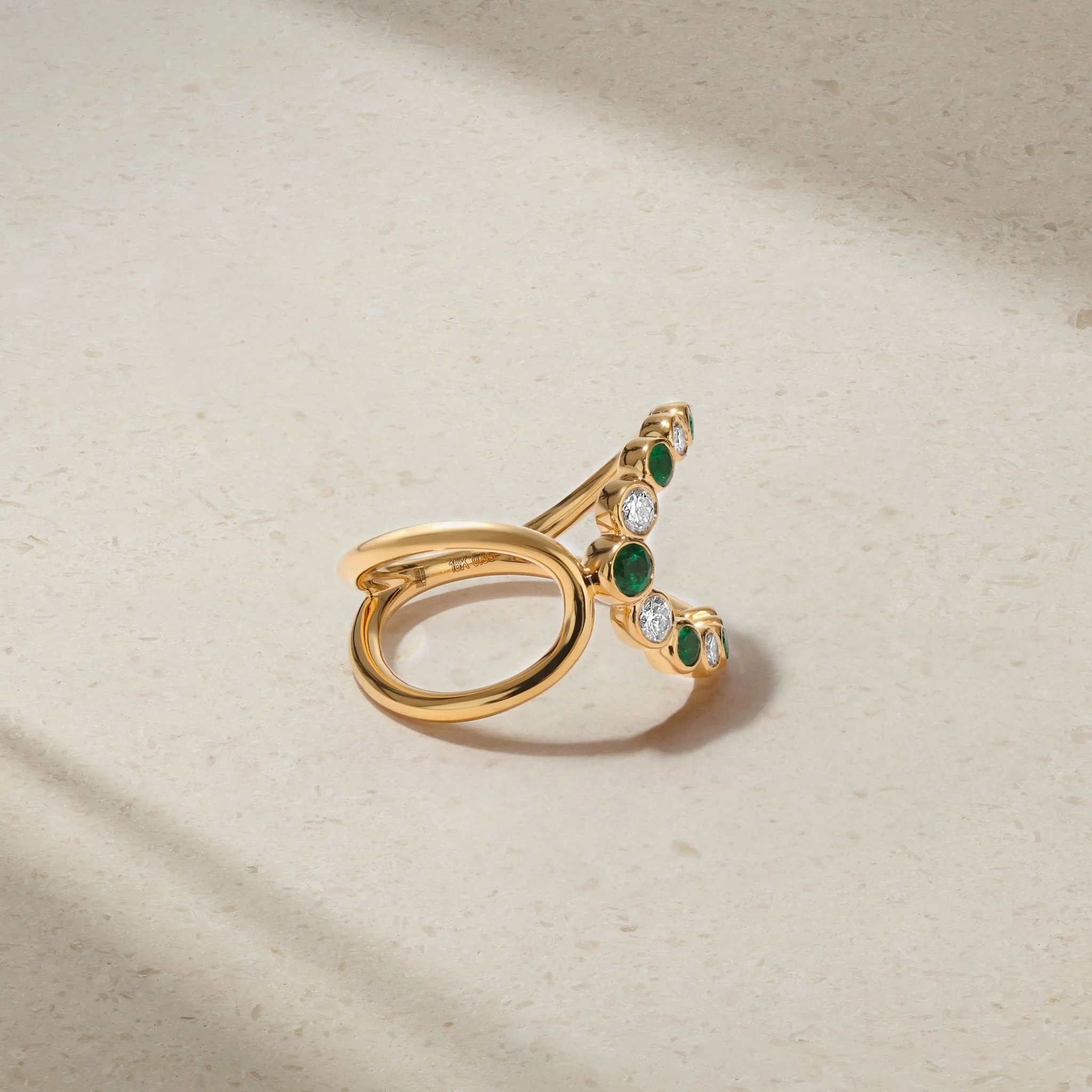 Bubbly Elegance Emerald and Diamond Ring - Image 3