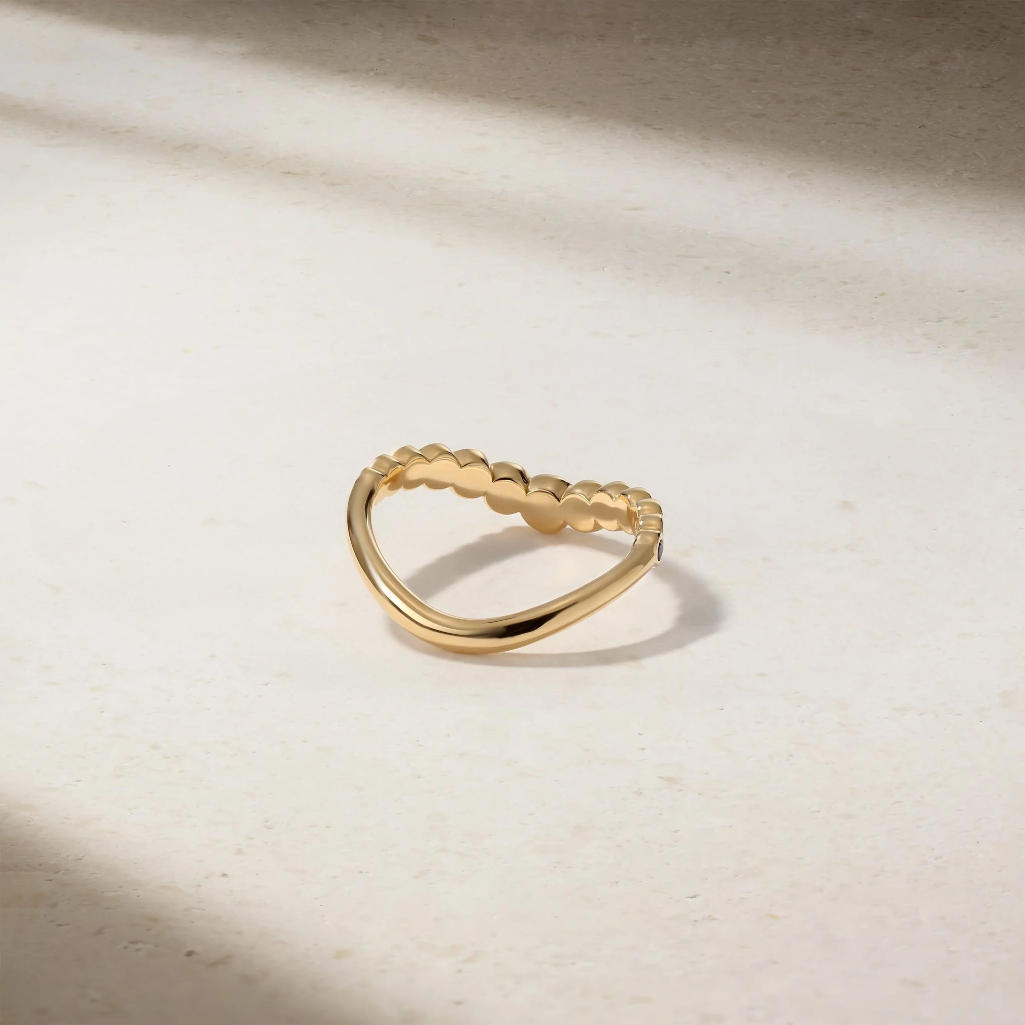 Bubbly Zenith Sapphire and Diamond Ring - Image 4