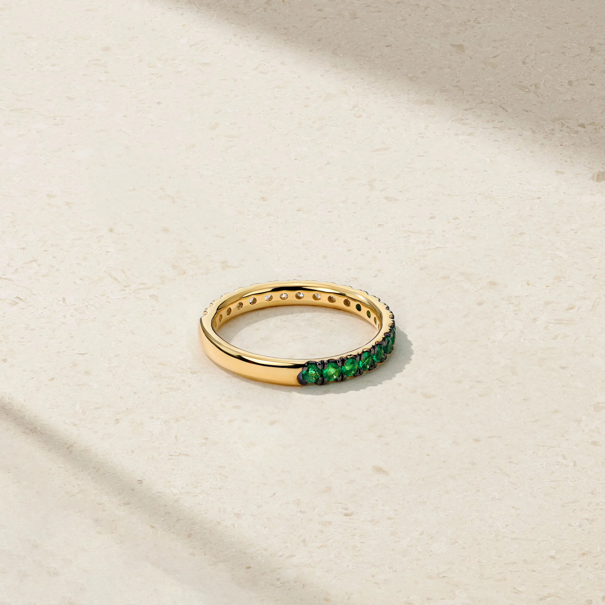 Half and Half Emerald and Diamond Thread Ring - Image 4
