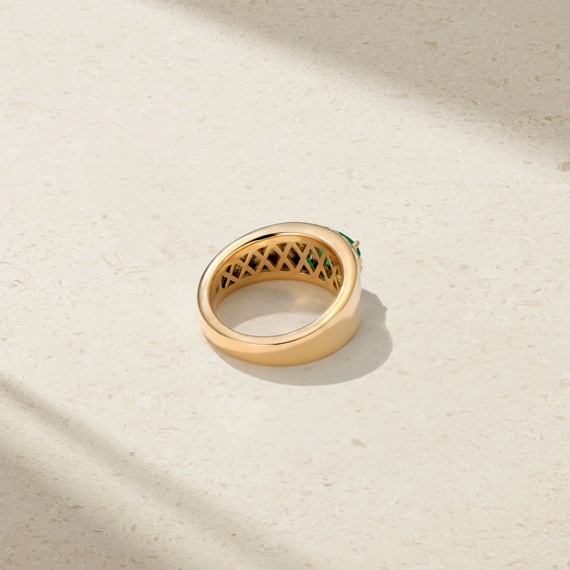 Heirloomed Oval Emerald Cigar Band - Image 4