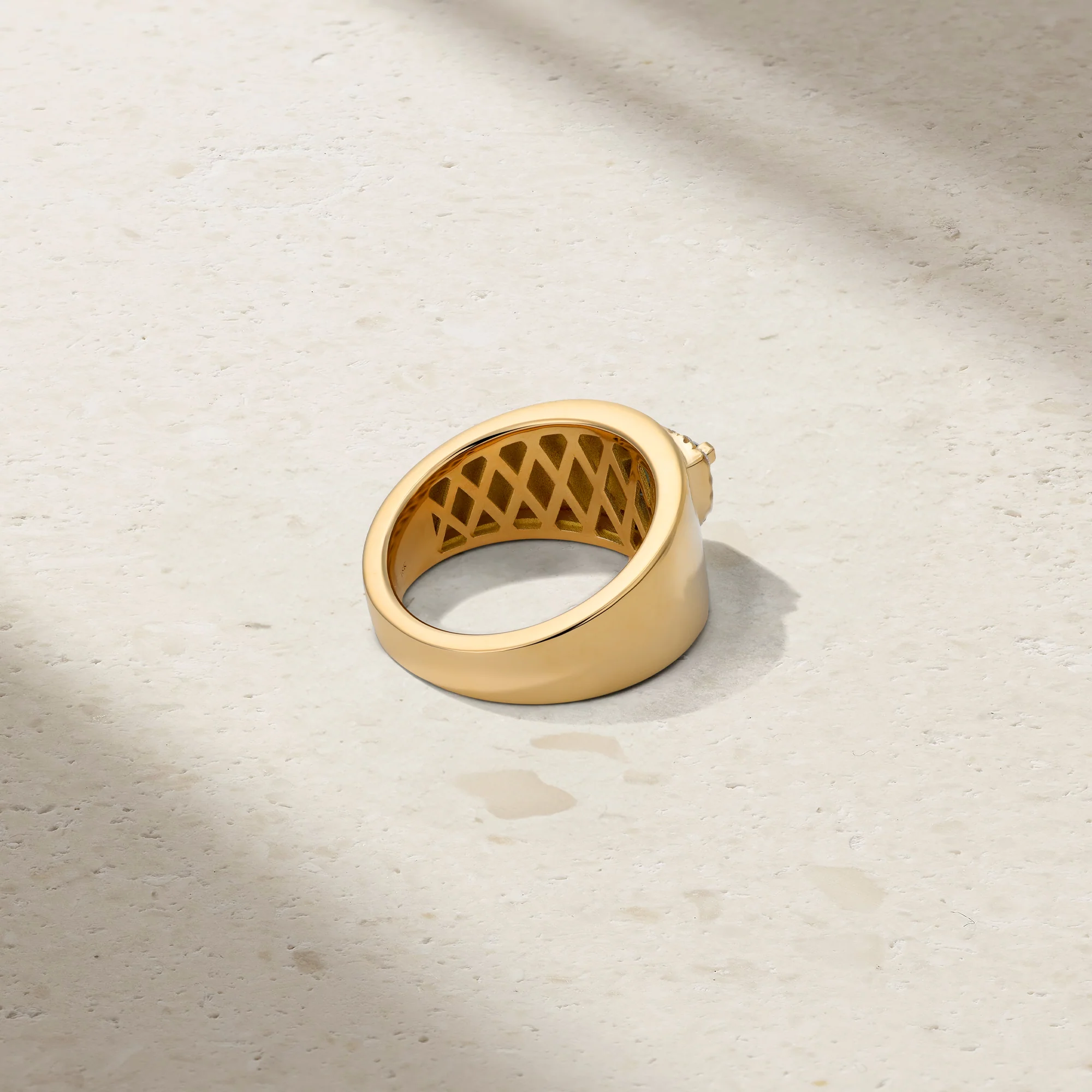 Heirloomed Pear Alexandrite Cigar Band - Image 3