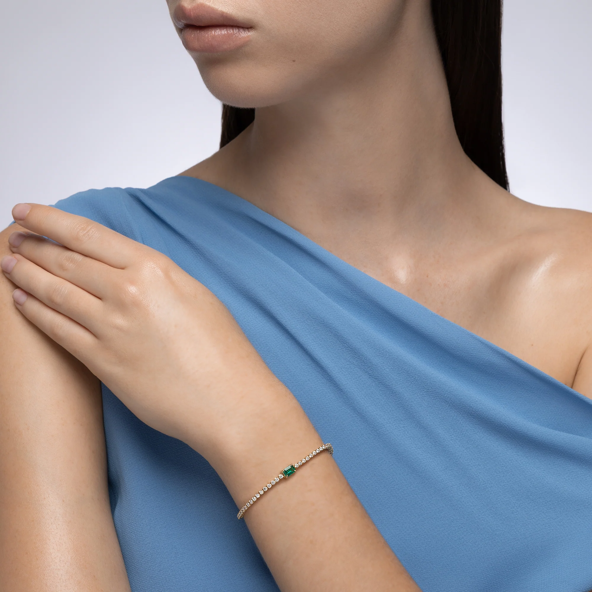 Petite Nouveau Emerald and Diamond Tennis Bracelet - Image 2
