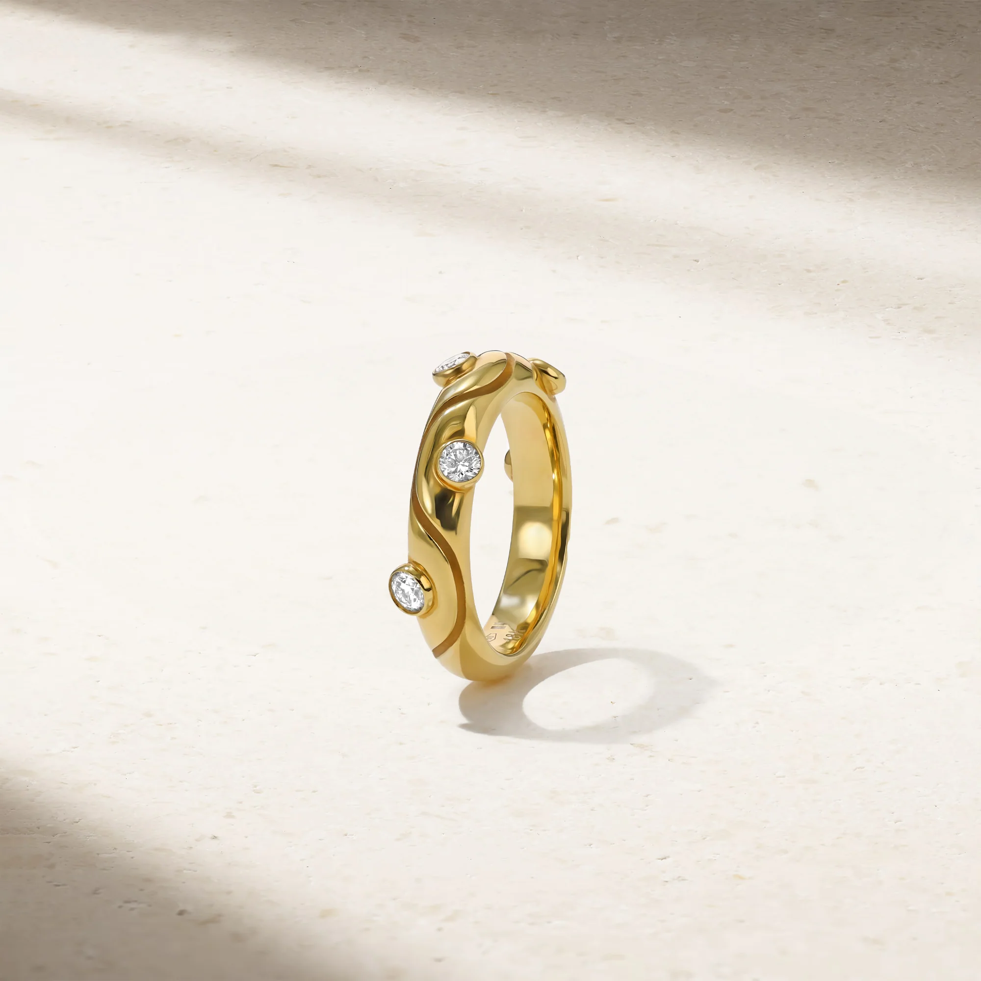 Riva Crest Diamond Ring - Image 3