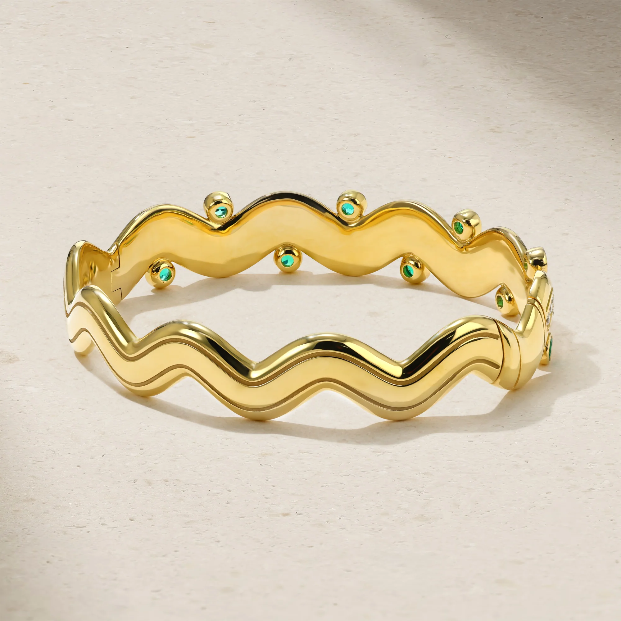 Riva Surge Emerald and Diamond Bangle - Image 4