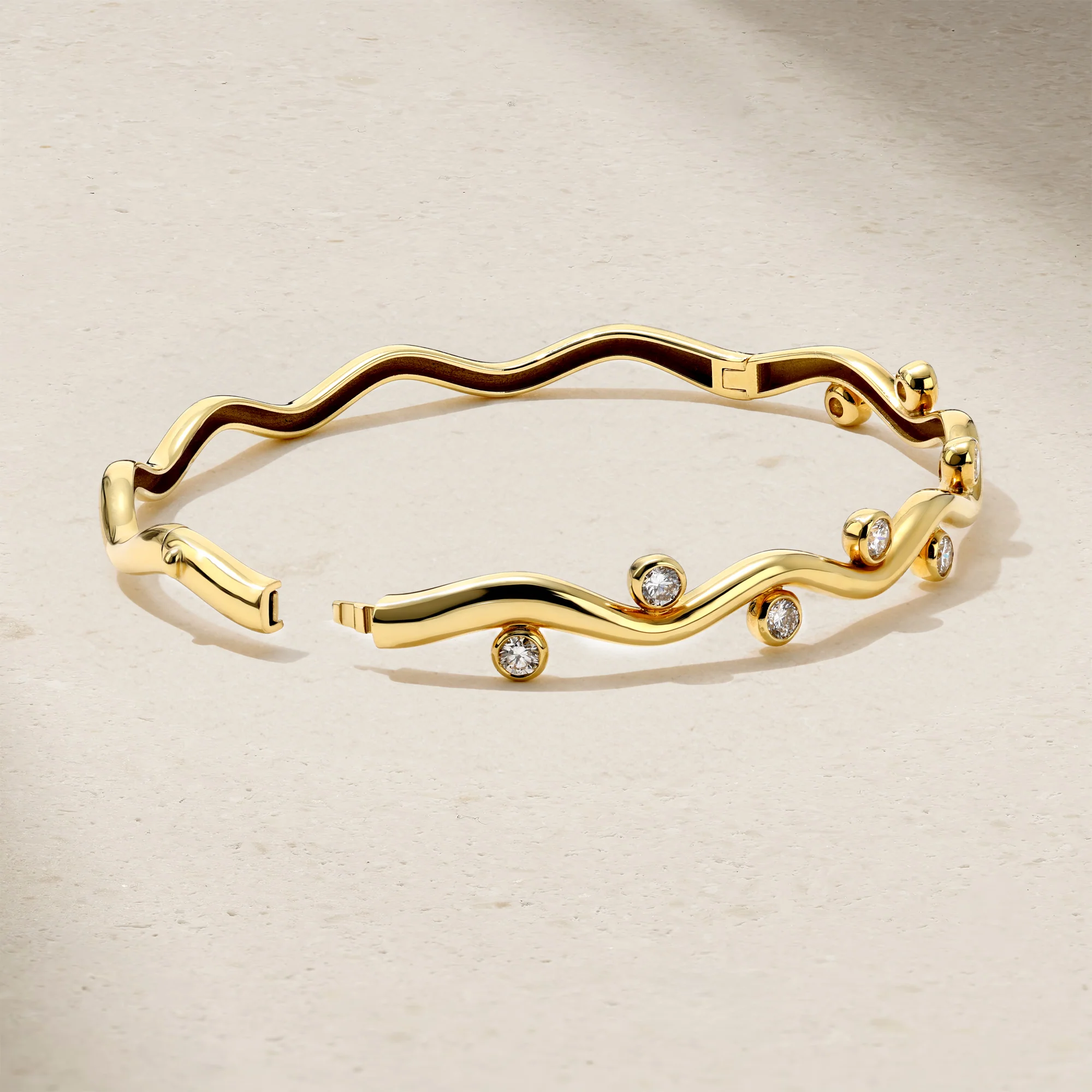 Riva Wavy Diamond Bangle - Image 3