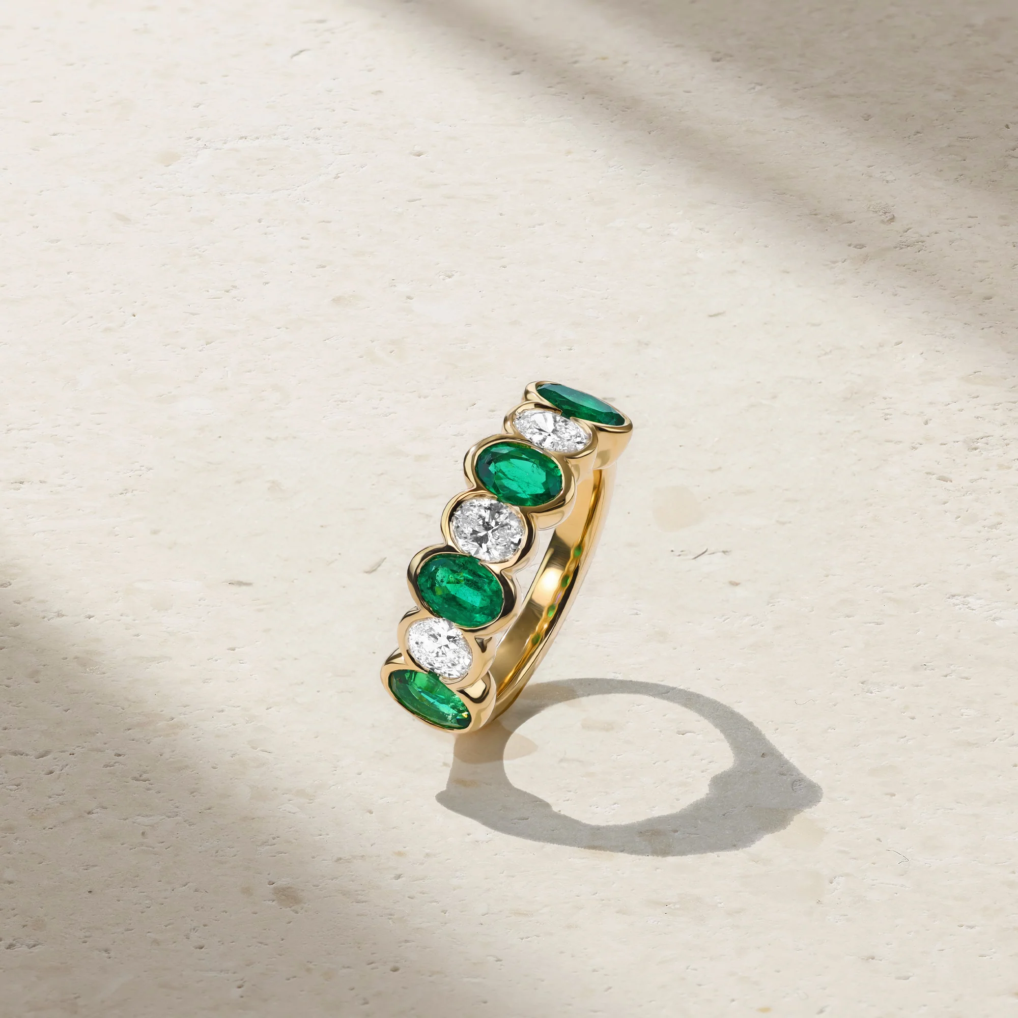 Sculpted Oval Emerald and Diamond Alternating Band - Image 3